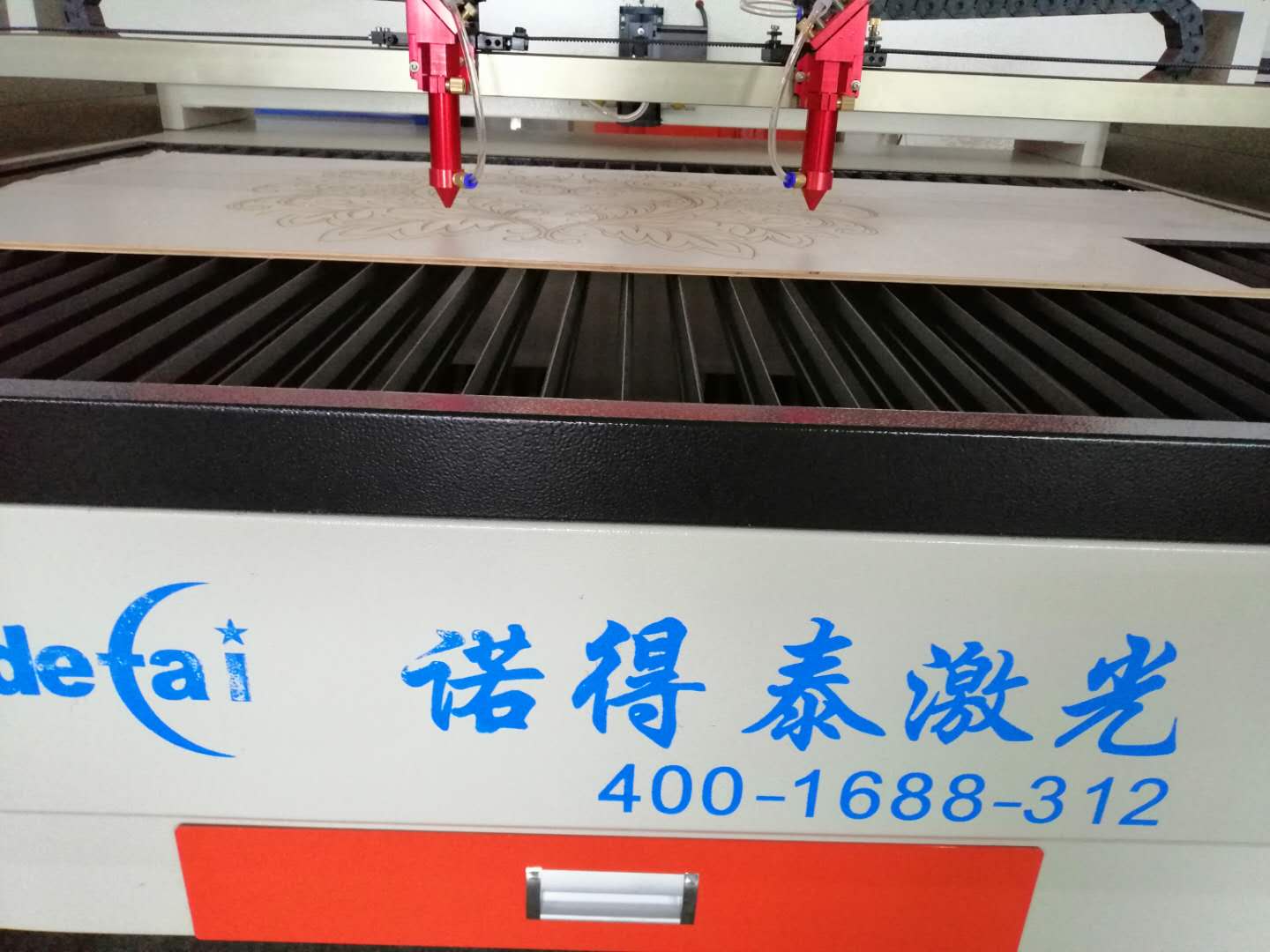 做好這些問題可以讓亞克力激光切割機(jī)切割速度又快又好！
