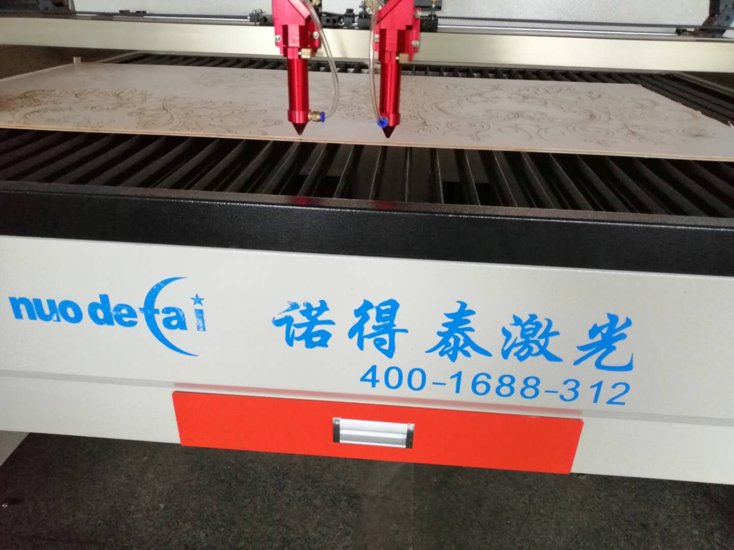 激光切割機(jī)低價格時代對于行業(yè)發(fā)展有利也有弊！